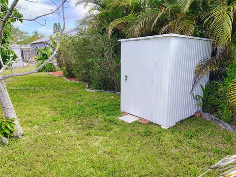 3135 SE Mimosa St, Stuart, FL 34997 photo 27