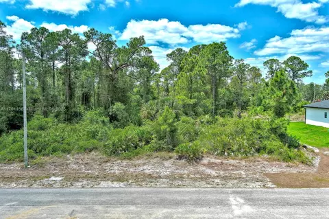 1209 Jefferson Ave, Lehigh Acres, FL 33972