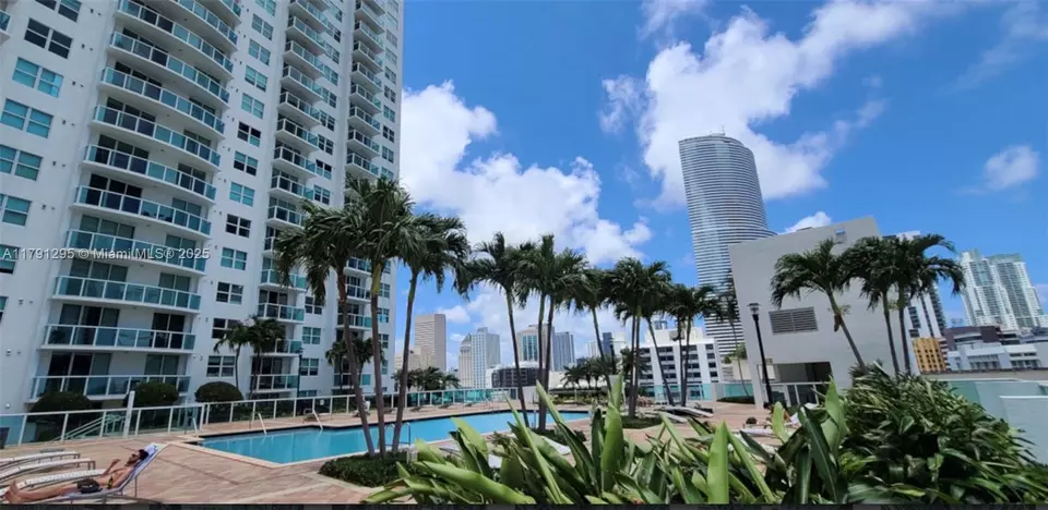 Other - 31 SE 5th St #1505, Miami, FL 33131 photo 7 of 13