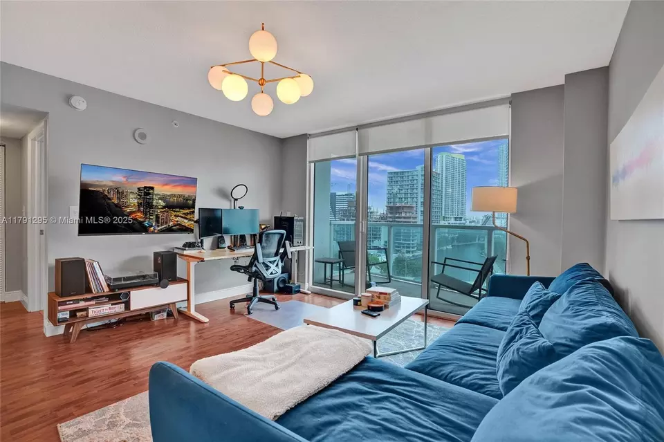 Other - 31 SE 5th St #1505, Miami, FL 33131 photo 2 of 13