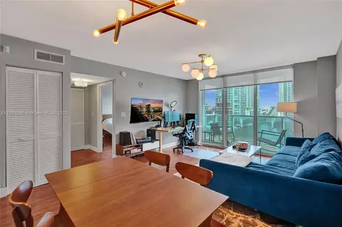 Other - 31 SE 5th St #1505, Miami, FL 33131 photo 1 of 13