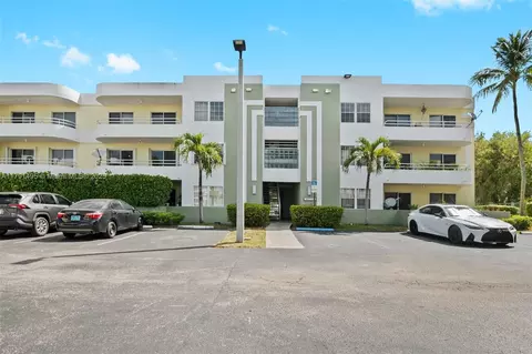 10755 SW 108th Ave #205, Miami, FL 33176