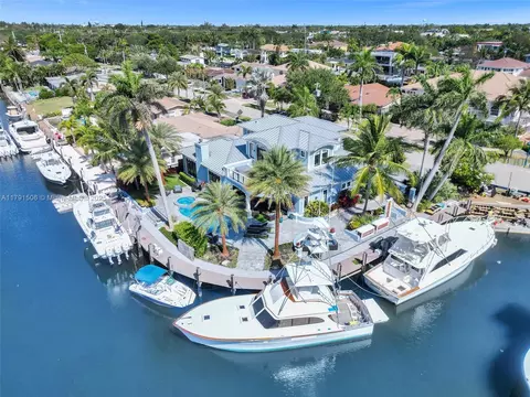 2340 NE 48th St, Lighthouse Point, FL 33064 photo 1