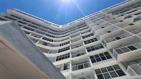 1801 S Ocean Dr #842, Hallandale Beach, FL 33009