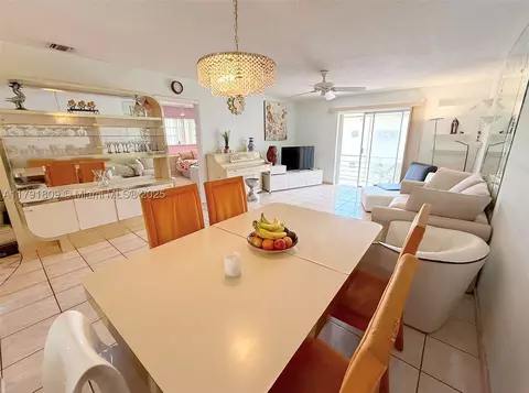 1355 NE 167th St #302, Miami, FL 33162