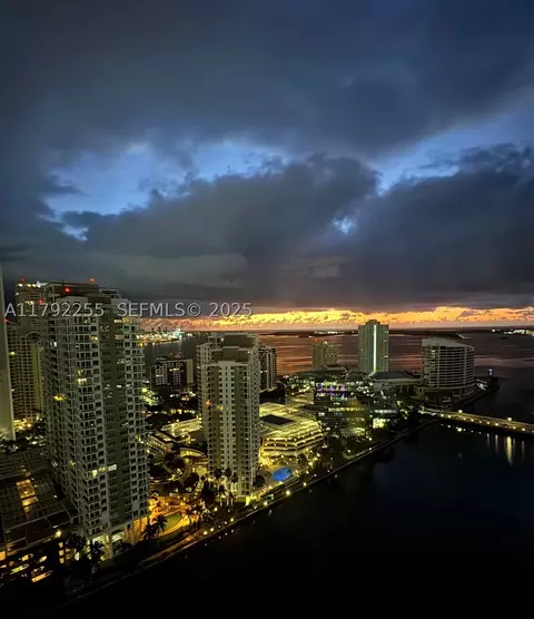 495 Brickell Ave #2801, Miami, FL 33131
