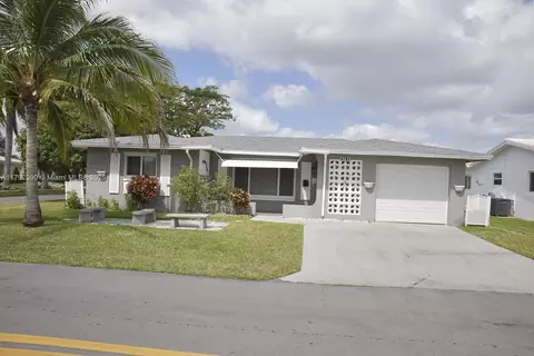 Other - 4701 NW 43rd Ave, Tamarac, FL 33319 photo 9 of 14