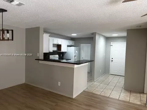 11229 W Atlantic Blvd #204, Coral Springs, FL 33071