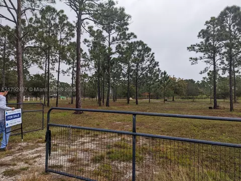 2155 Yeehaw Ave, Other, FL 33440