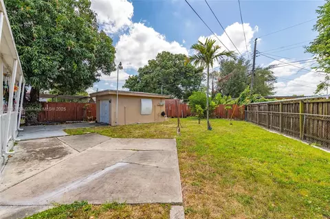 171 Curtiss Dr, Hialeah, FL 33010 photo 23