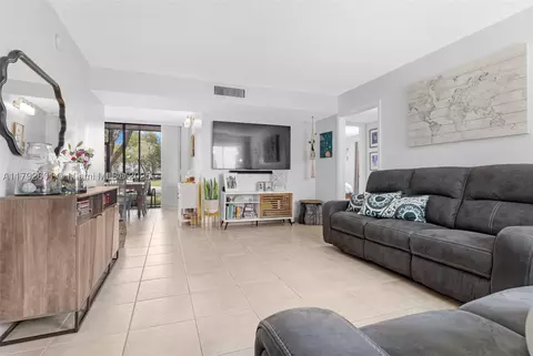 8400 SW 133rd Ave Rd #112, Miami, FL 33183