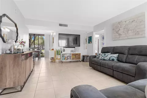 8400 SW 133rd Ave Rd #112, Miami, FL 33183