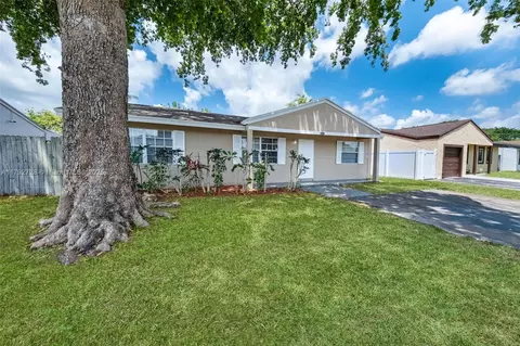 1251 SW 73rd Ave, North Lauderdale, FL 33068