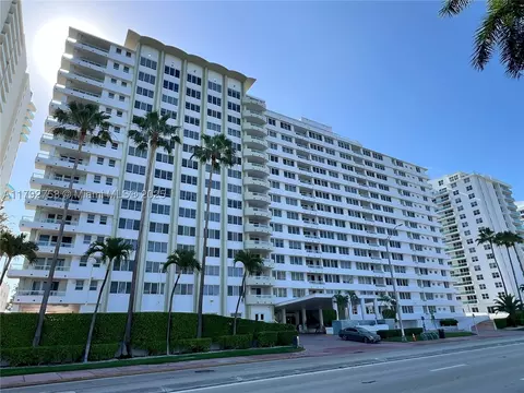5005 Collins Ave #214, Miami Beach, FL 33140