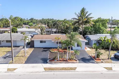 8420 Taft St, Pembroke Pines, FL 33024