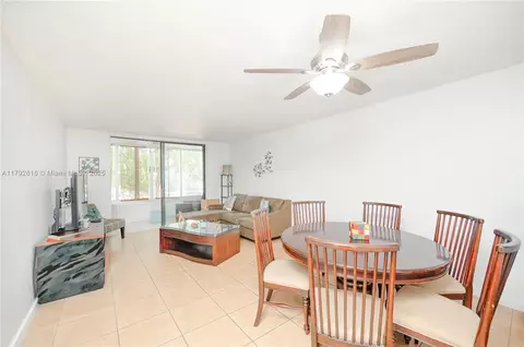 1810 SW 81st Ave #2312, North Lauderdale, FL 33068