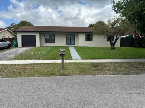 11015 SW 158th Ter, Miami, FL 33157