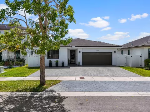 23357 SW 107th Pl, Homestead, FL 33032