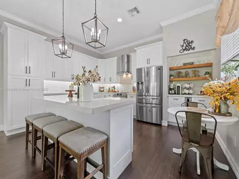 973 NE 36th Ave, Homestead, FL 33033