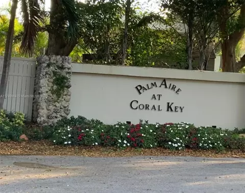 3100 NE 48th Ct #313, Lighthouse Point, FL 33064 photo 2
