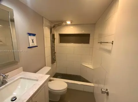 3100 NE 48th Ct #313, Lighthouse Point, FL 33064 photo 6