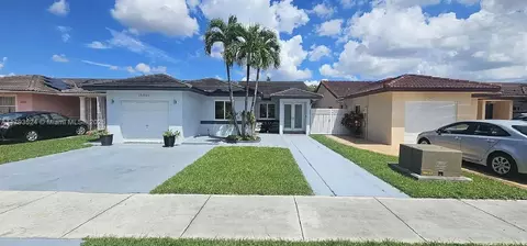 14661 SW 50th St, Miami, FL 33175