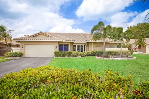 7601 NW 23rd St, Margate, FL 33063