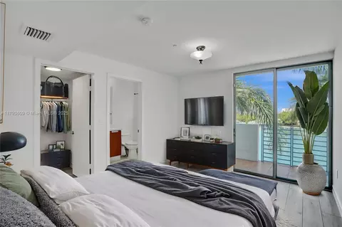 171 N Shore Dr #171-1, Miami Beach, FL 33141