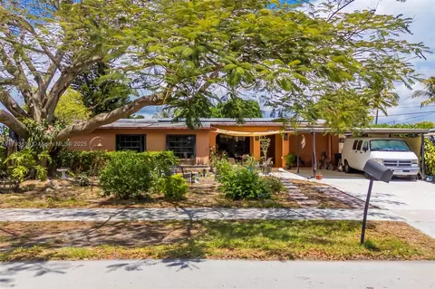 9341 Marine Dr, Cutler Bay, FL 33189