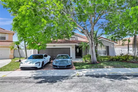 16595 NW 10th St, Pembroke Pines, FL 33028