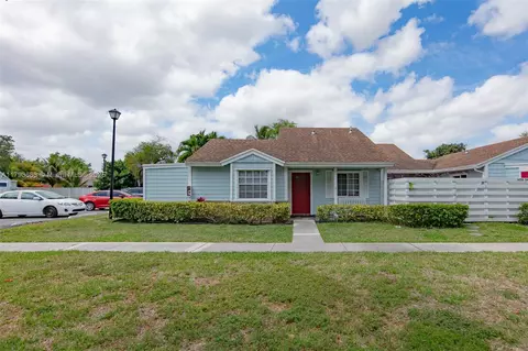14700 SW 139th Ave #2-40, Miami, FL 33186
