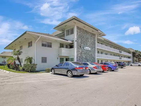 4200 NW 3rd Ct #134, Plantation, FL 33317