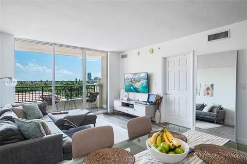 3232 Coral Way #507, Miami, FL 33145