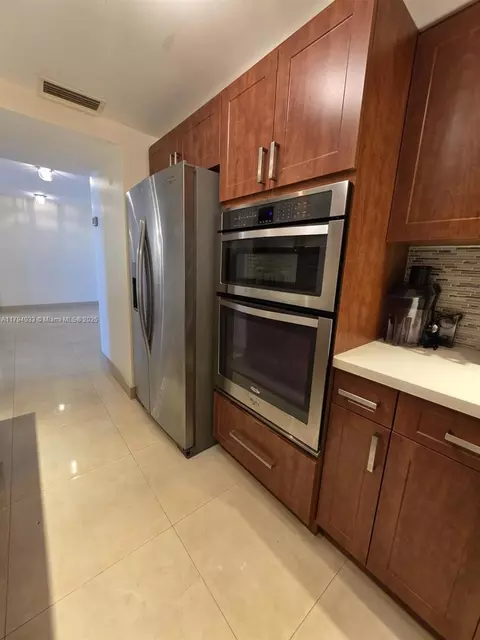 Kitchen - 9225 Collins Ave #1409, Surfside, FL 33154 photo 4 of 4
