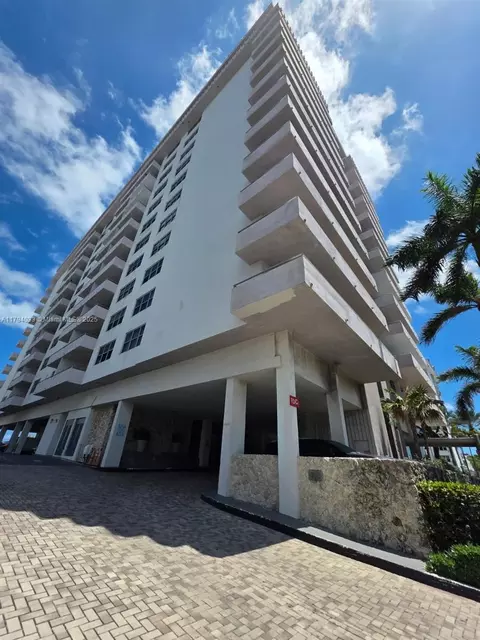 9225 Collins Ave #1409, Surfside, FL 33154