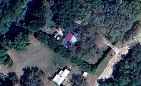 125 Poplar Dr, Interlachen, FL 32148