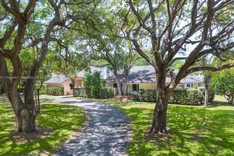 6255 SW 99th Ter, Pinecrest, FL 33156 photo 1