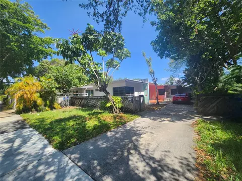 2323 SW 20th St, Miami, FL 33145