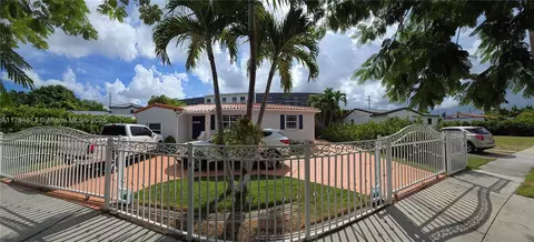 1621 SW 32nd Ct, Miami, FL 33145
