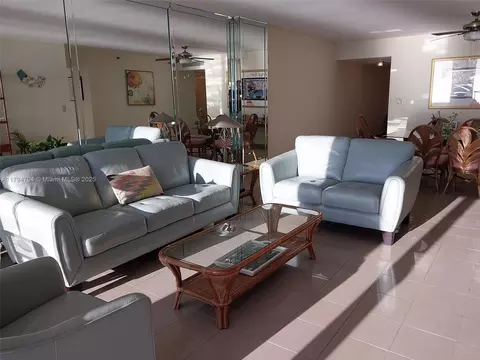 9341 Collins Ave #1102, Surfside, FL 33154 photo 6