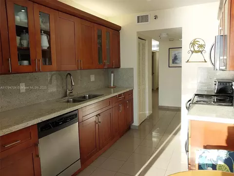 9341 Collins Ave #1102, Surfside, FL 33154 photo 23