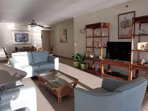 9341 Collins Ave #1102, Surfside, FL 33154 photo 5