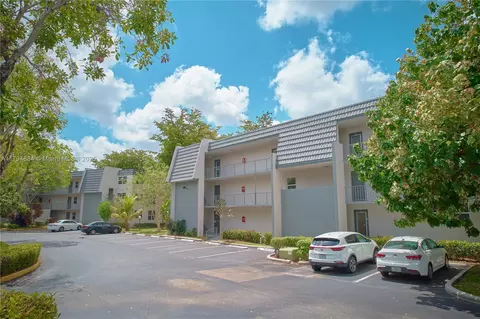9150 Lime Bay Blvd #201, Tamarac, FL 33321