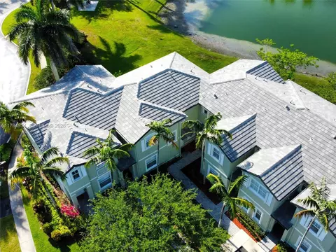 3064 SE 1st Dr #3, Homestead, FL 33033