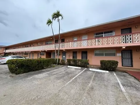 285 NE 191st St #2923, Miami, FL 33179