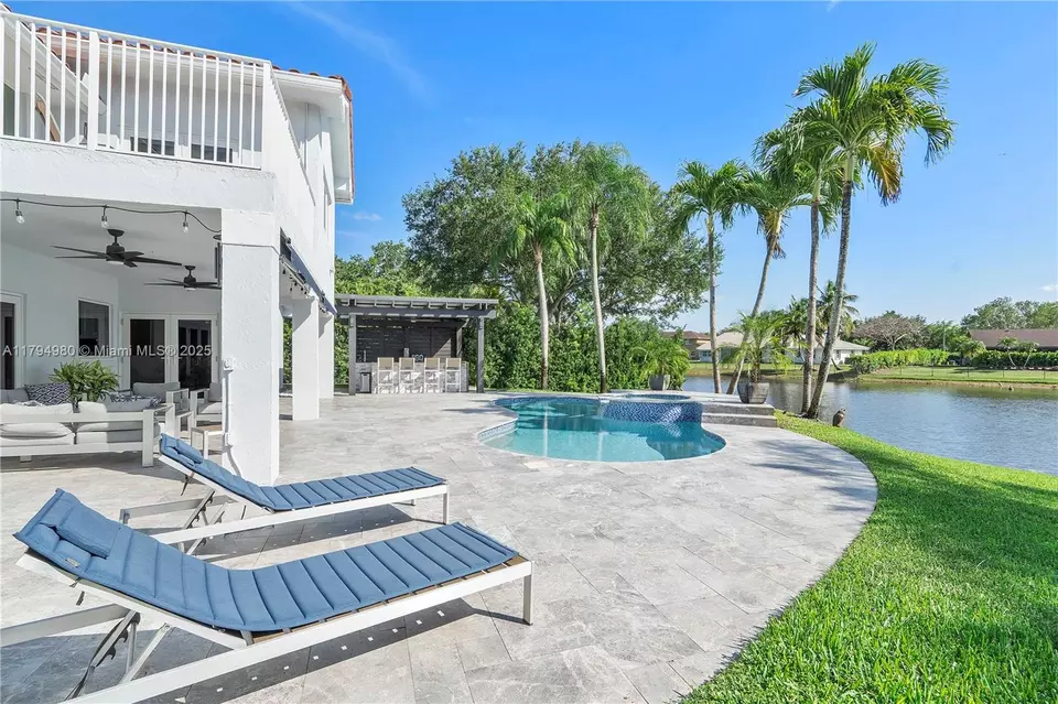 Other - 20230 NW 7th St, Pembroke Pines, FL 33029 photo 34 of 35