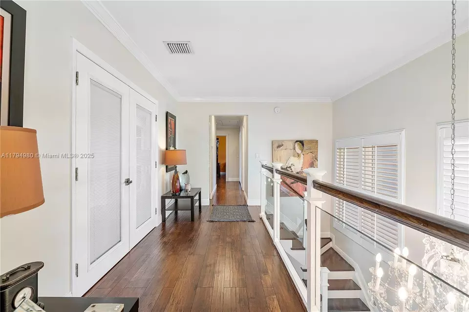 Entry Way - 20230 NW 7th St, Pembroke Pines, FL 33029 photo 6 of 6