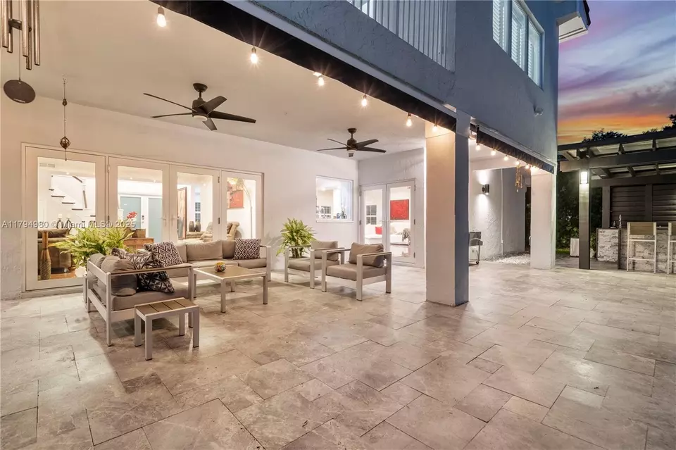 Other - 20230 NW 7th St, Pembroke Pines, FL 33029 photo 3 of 35