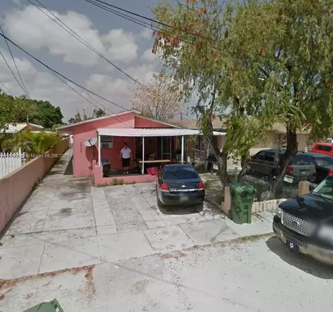 1849 NW 16th St, Miami, FL 33125