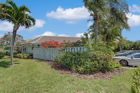 1127 E Seminole Ave #25D, Jupiter, FL 33477
